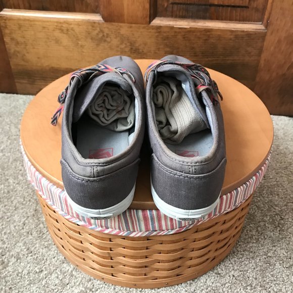 Vans Brown Shoes w/Colorful Laces Size 9 - Picture 3 of 9